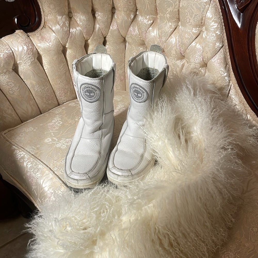 Timberland white leather boots